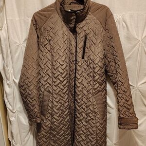 Cole Hann Women's Quilted Color Is A Light Mauve